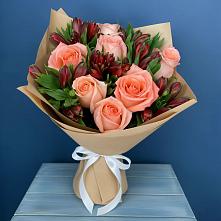 Букет цветов из:  Розы и Альстромерии #REPLACE_PRED# Можге