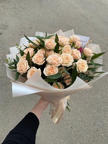 Букет Кремовые розы Латте в Можге